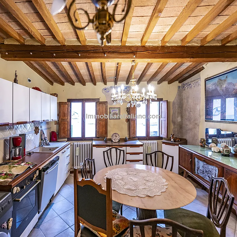 View image 16