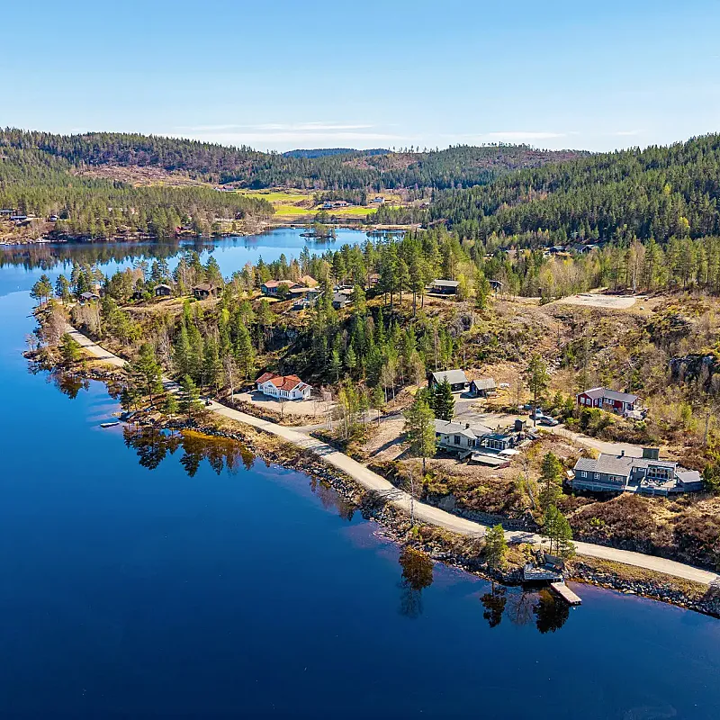 1960s Norwegian Country House with Garden and Lake Views