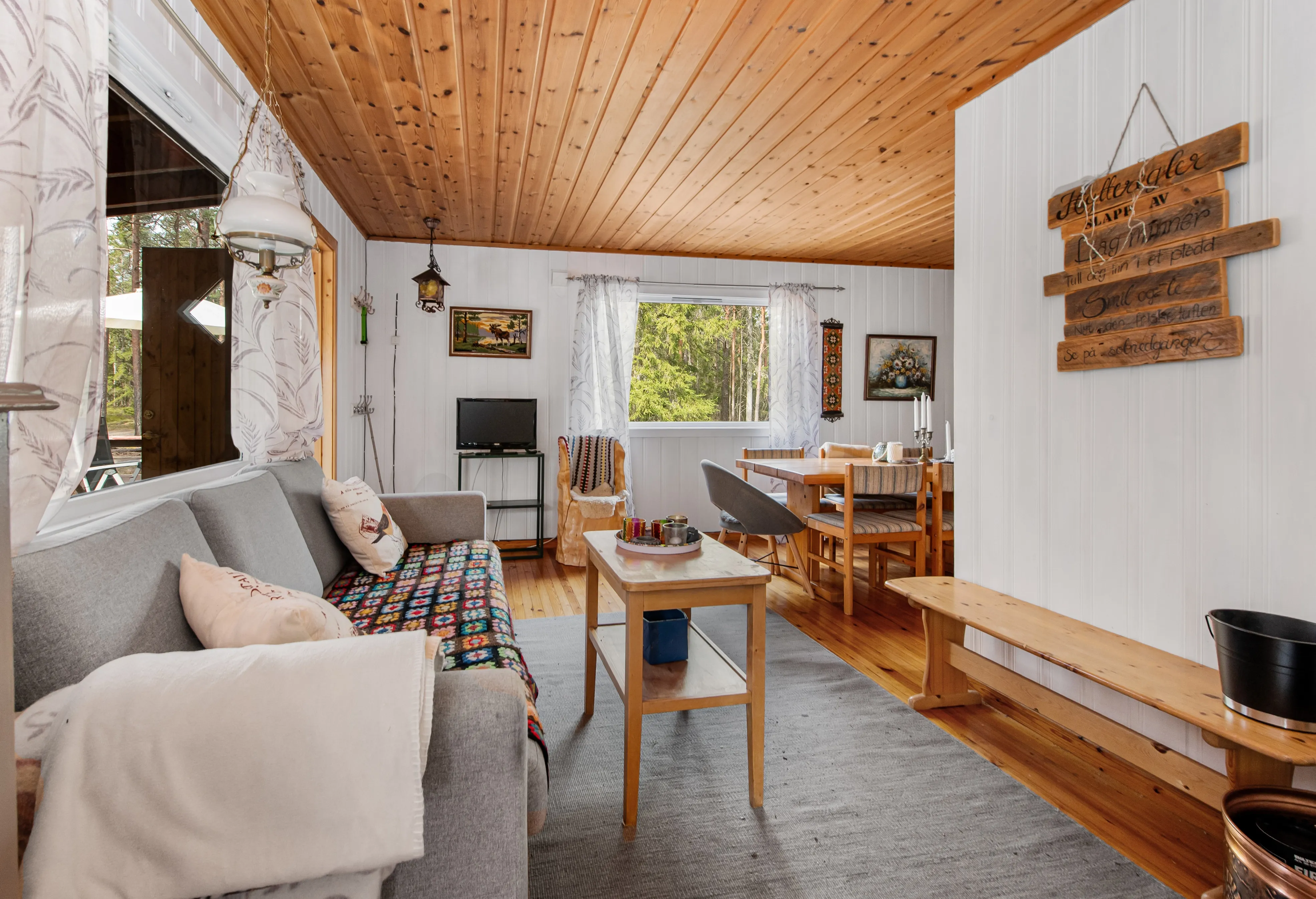 1970s Norwegian Cabin with Annex near Lake Vansjø - View image 10 of 29