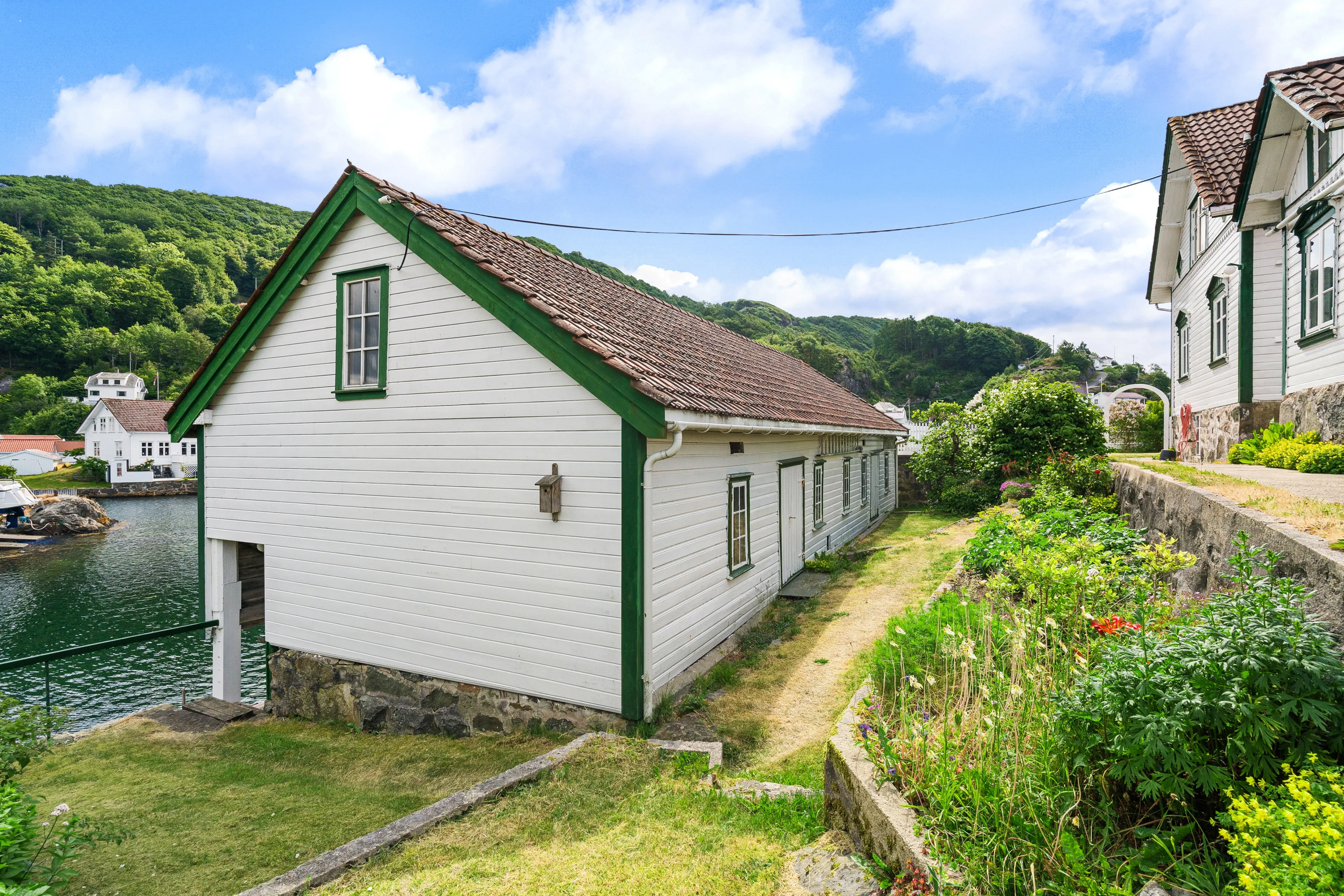 18th Century Coastal House with Garden and Terrace in Hidrasund, Norway - View image 48 of 67