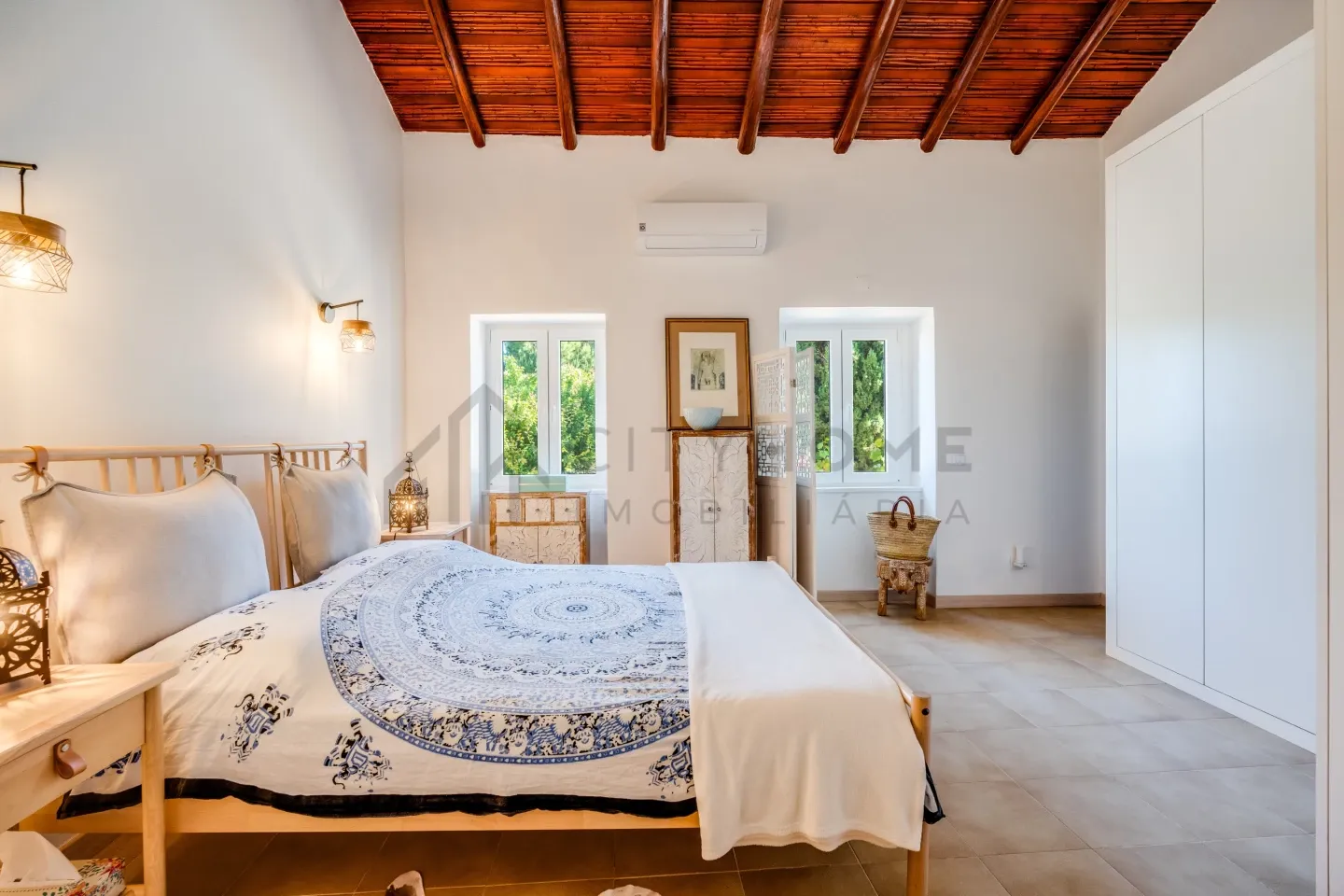 Contemporary 3-Bedroom Villa with Pool and Expansive Grounds in Silves, Portugal - View image 17 of 40