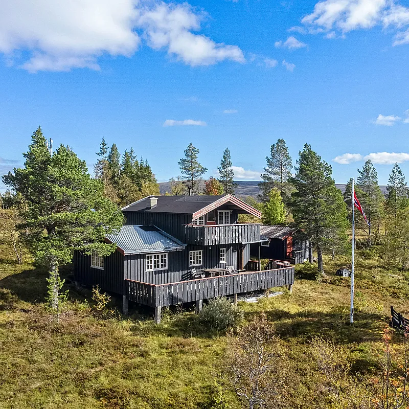3-Bedroom Norwegian Cabin with Terrace and Solar Power in Rognes