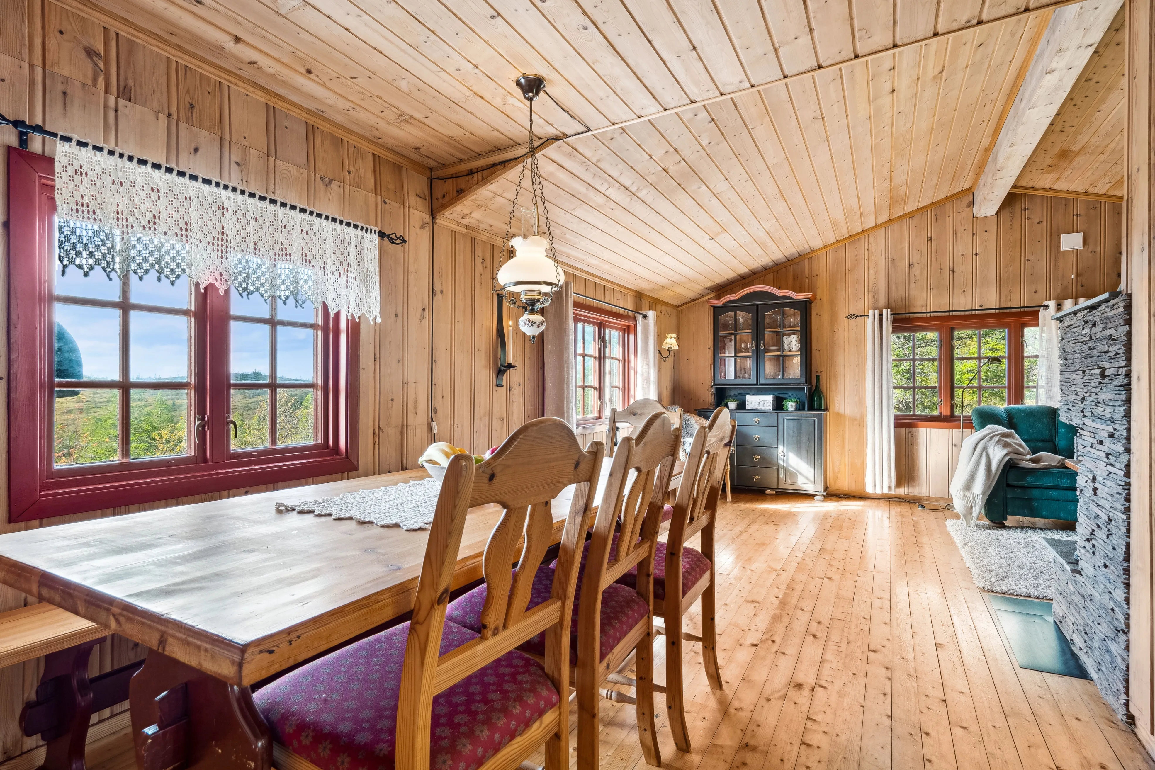 3-Bedroom Norwegian Cabin with Terrace and Solar Power in Rognes - View image 7 of 46