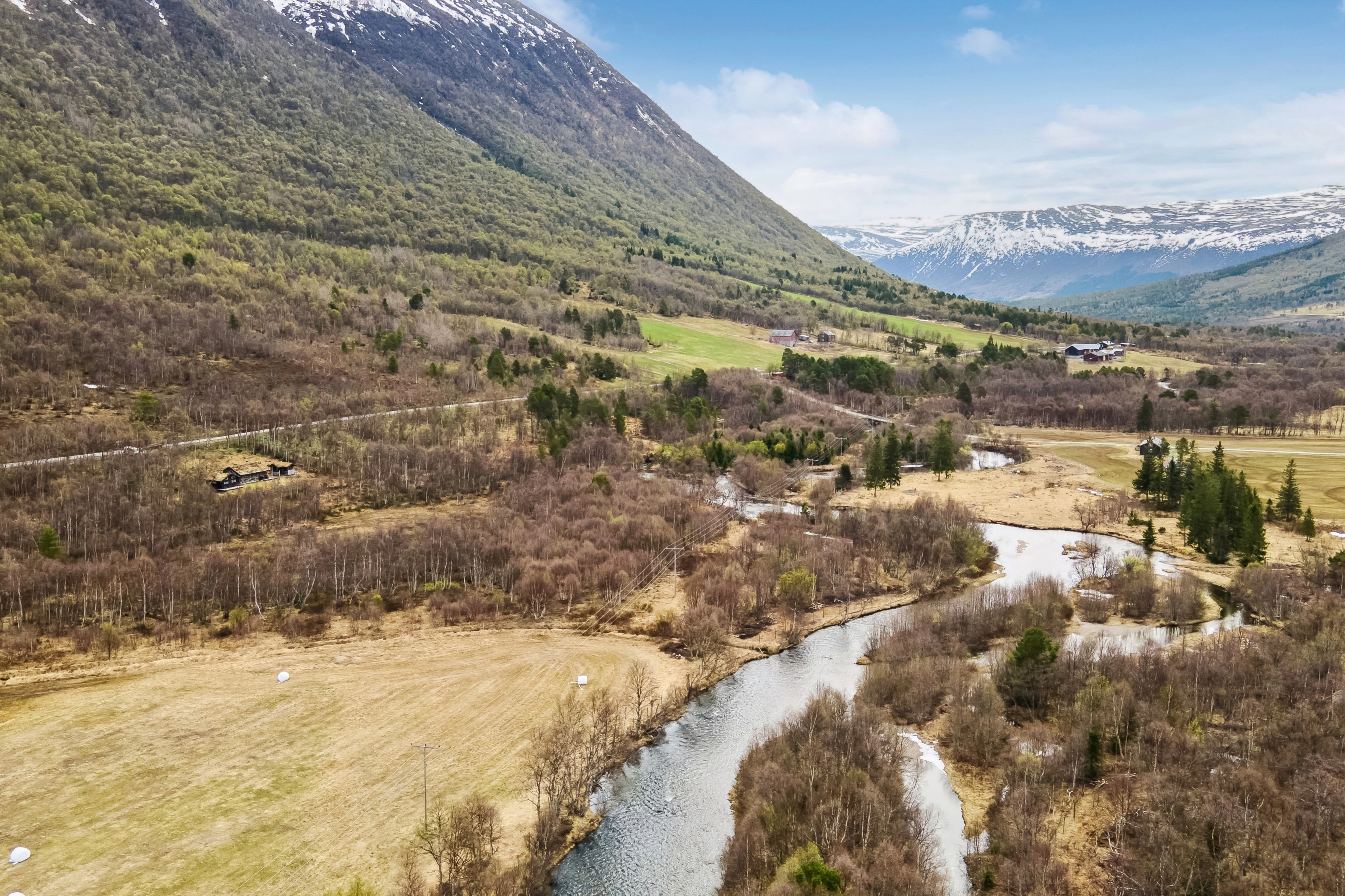 1996 Three-Bedroom House with Terrace in Norway's Scenic Storlidalen - View image 43 of 45