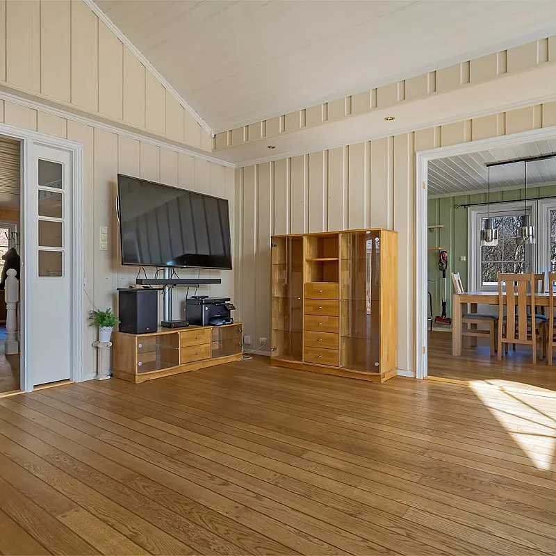 View image 12