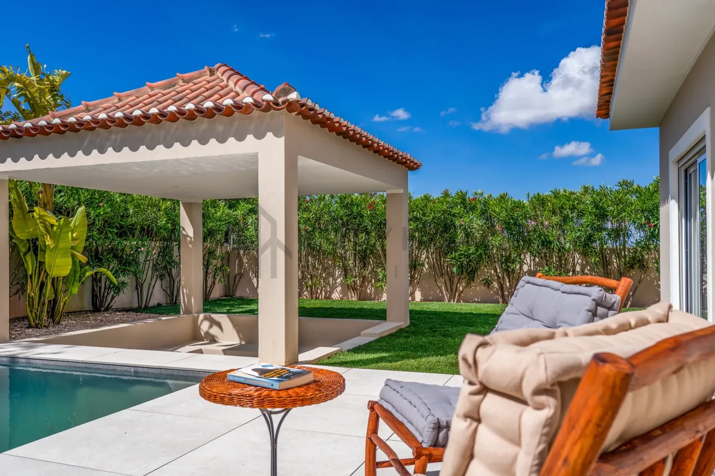 Contemporary 3-Bedroom Villa with Pool and Parking in Scenic Faro, Portugal - View image 42 of 49