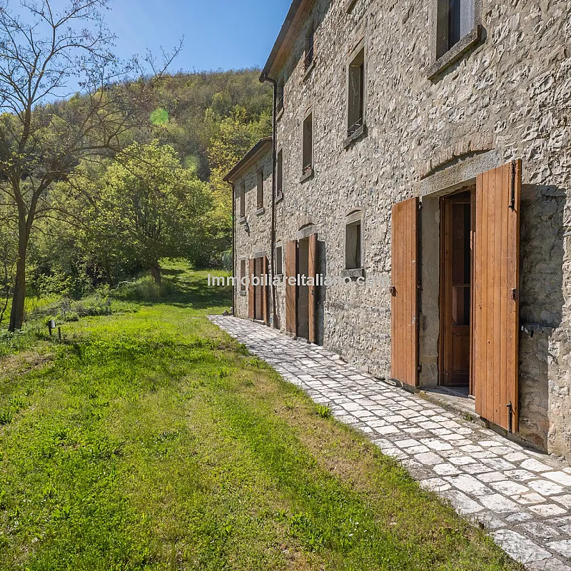 View image 15