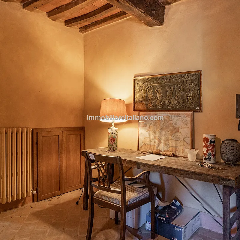 View image 31