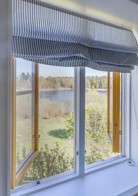 Historical 1909 Swedish House with Expansive Gardens on Ljusterö Island - View image 25 of 32