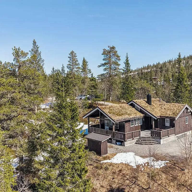 3-Bedroom Countryside Retreat in Scenic Vikerfjell with Sauna and Terrace