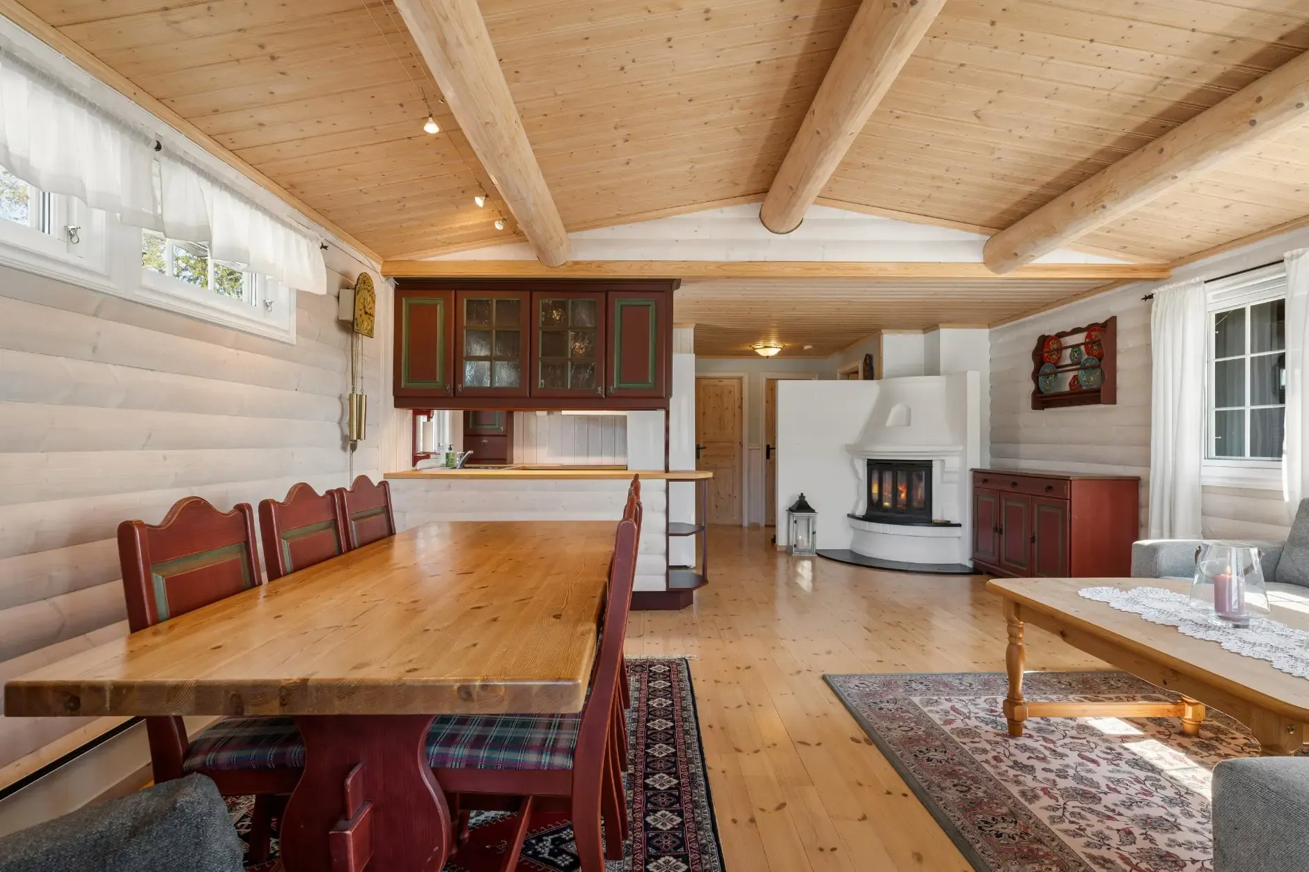 3-Bedroom Countryside Retreat in Scenic Vikerfjell with Sauna and Terrace - Image 5