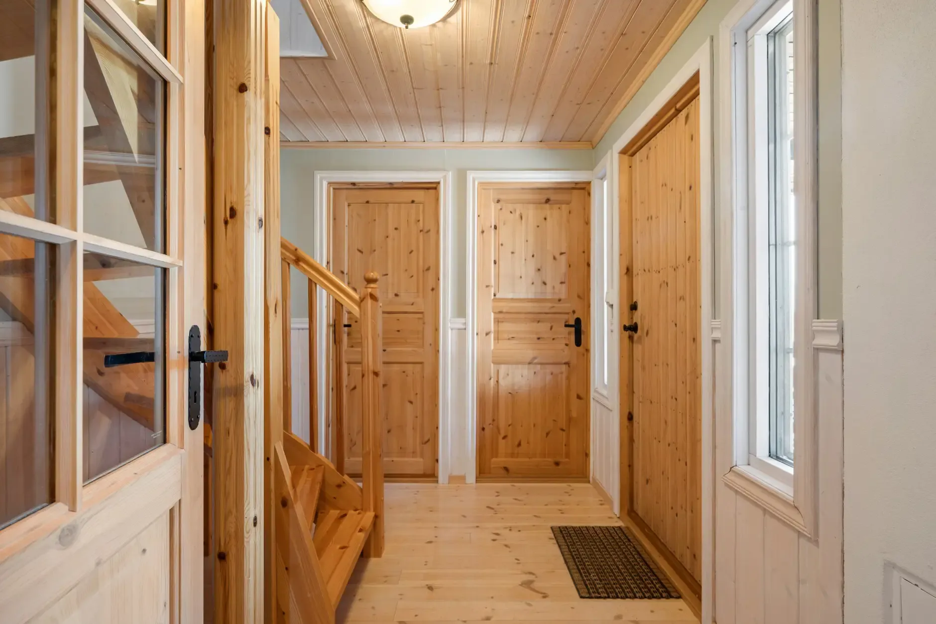 3-Bedroom Countryside Retreat in Scenic Vikerfjell with Sauna and Terrace - View image 19 of 31