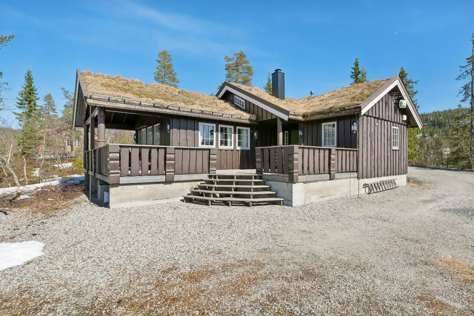 3-Bedroom Countryside Retreat in Scenic Vikerfjell with Sauna and Terrace - View image 26 of 31