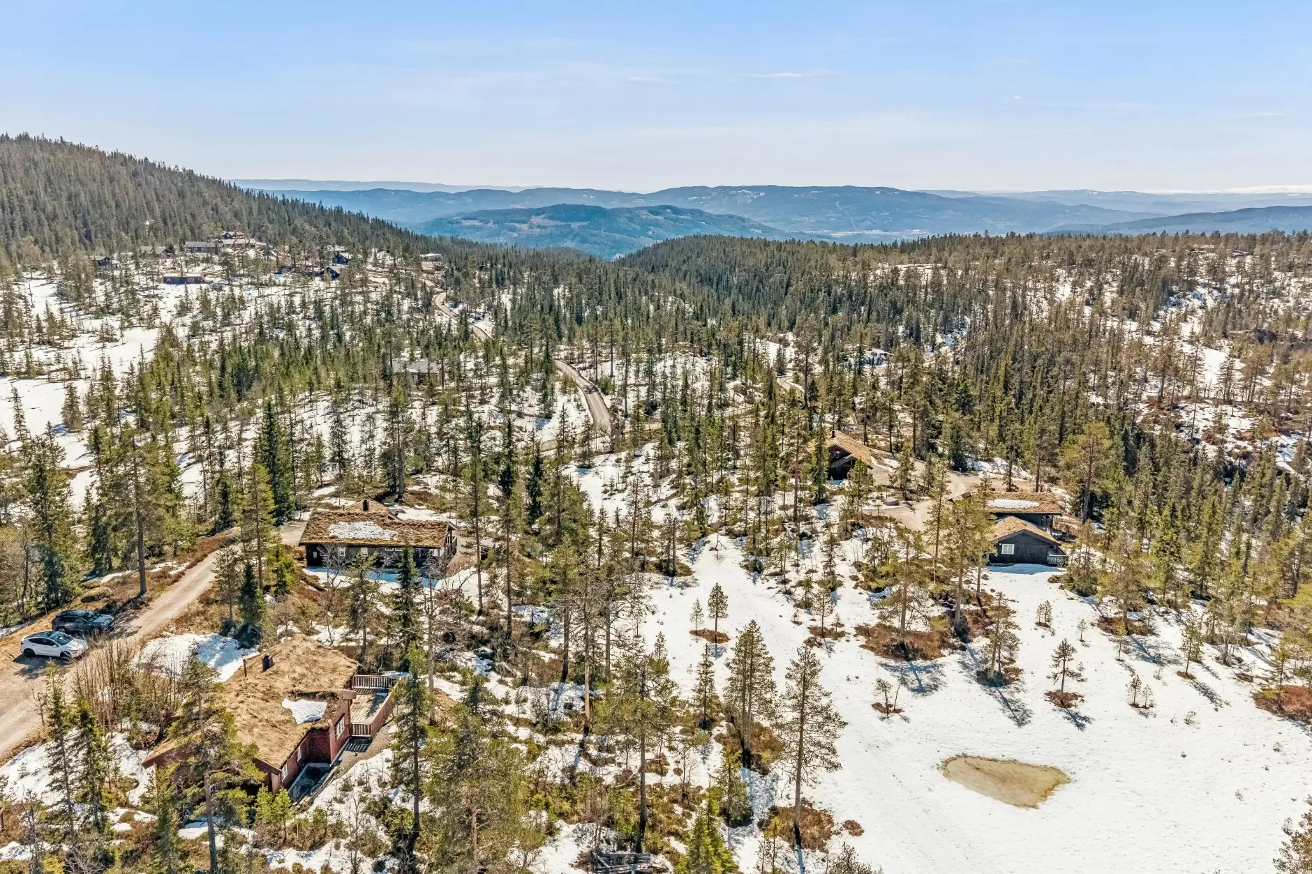 3-Bedroom Countryside Retreat in Scenic Vikerfjell with Sauna and Terrace - View image 29 of 31