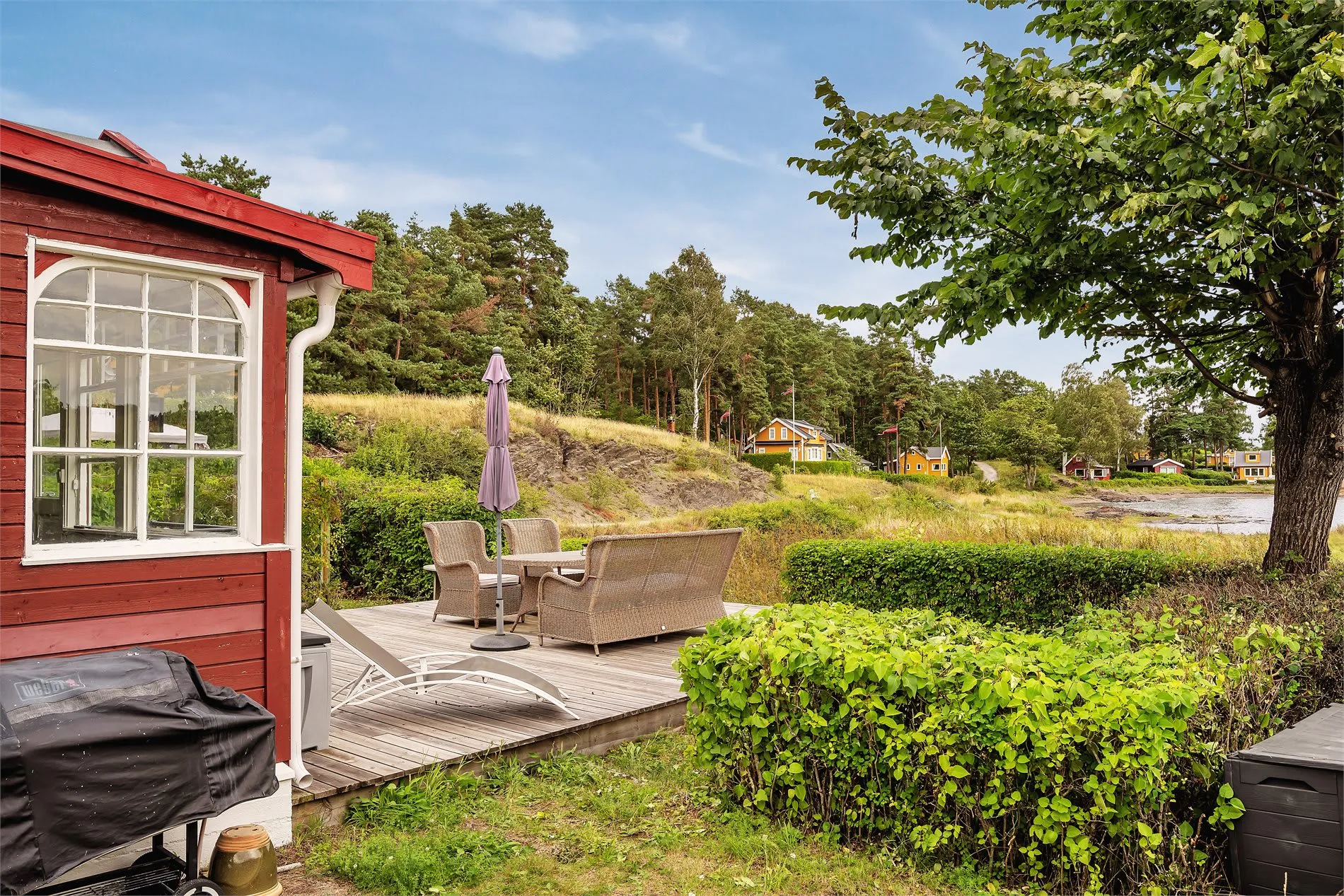 1920s Oslo Cabin with Garden on Lindøya Island - Image 5