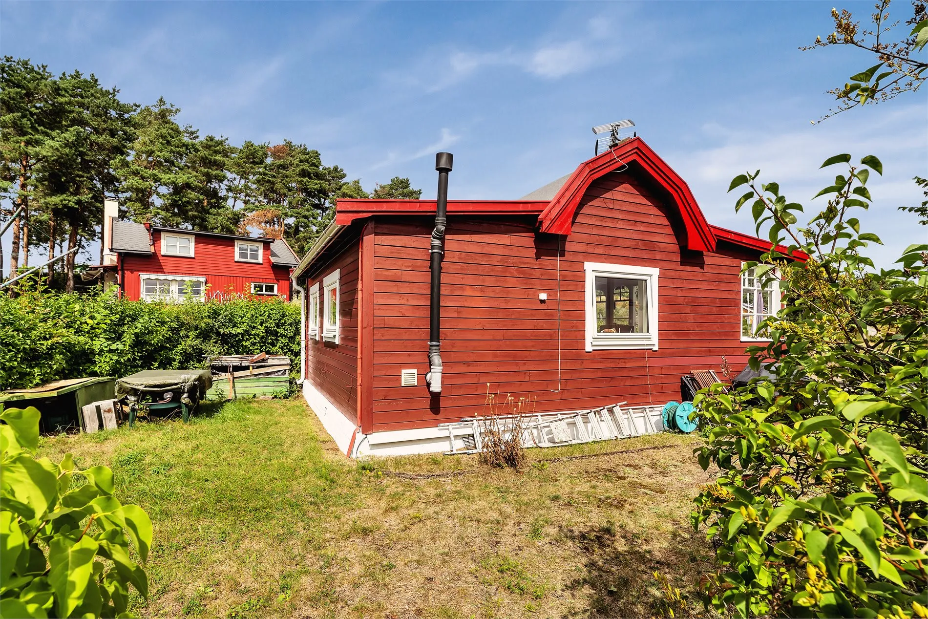 1920s Oslo Cabin with Garden on Lindøya Island - View image 13 of 34