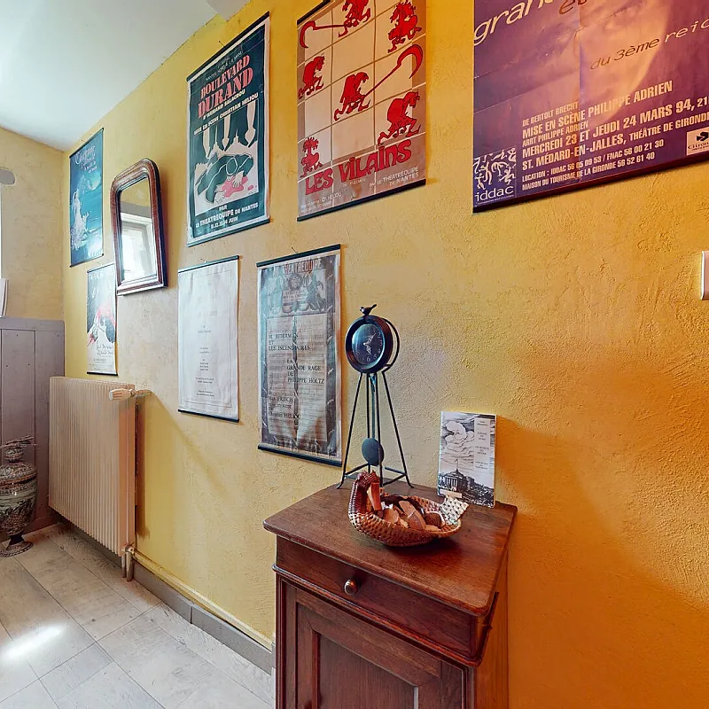 View image 17