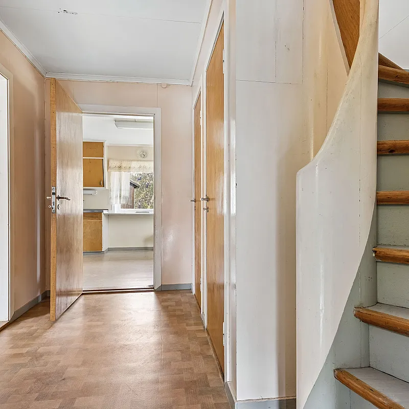 View image 11