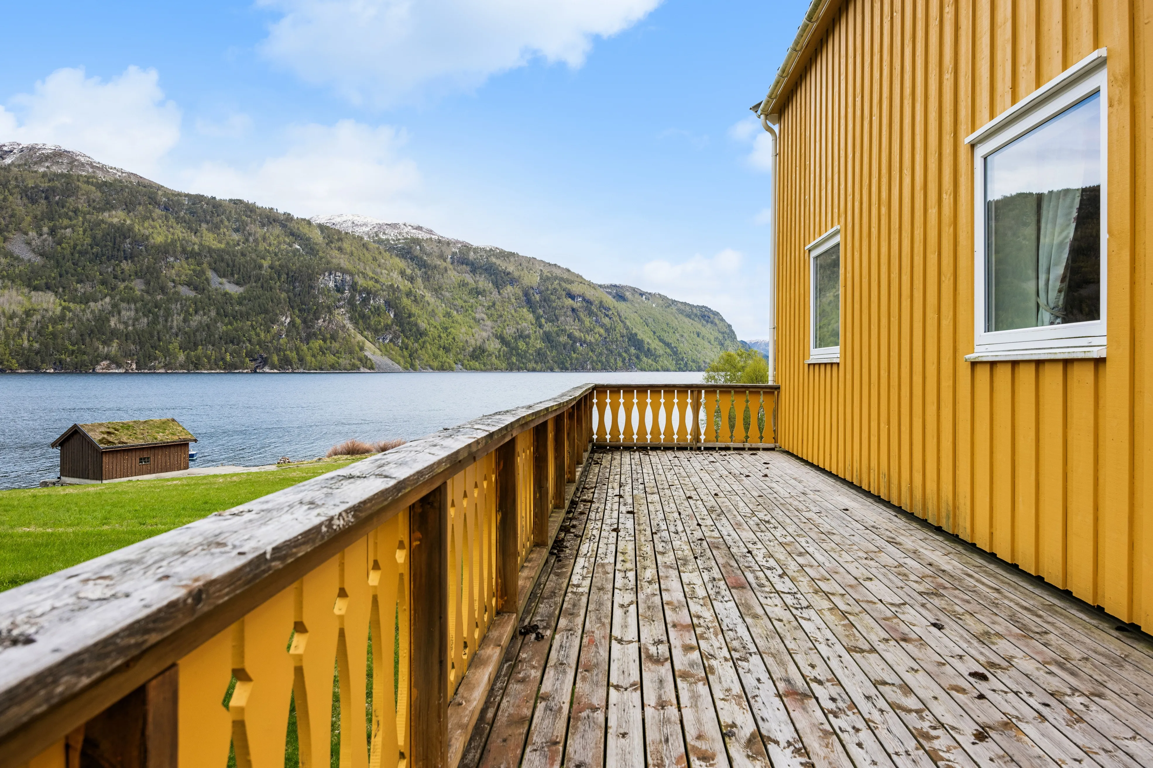 1950s Coastal House with Private Boathouse in Vinjeøra, Norway - View image 16 of 42