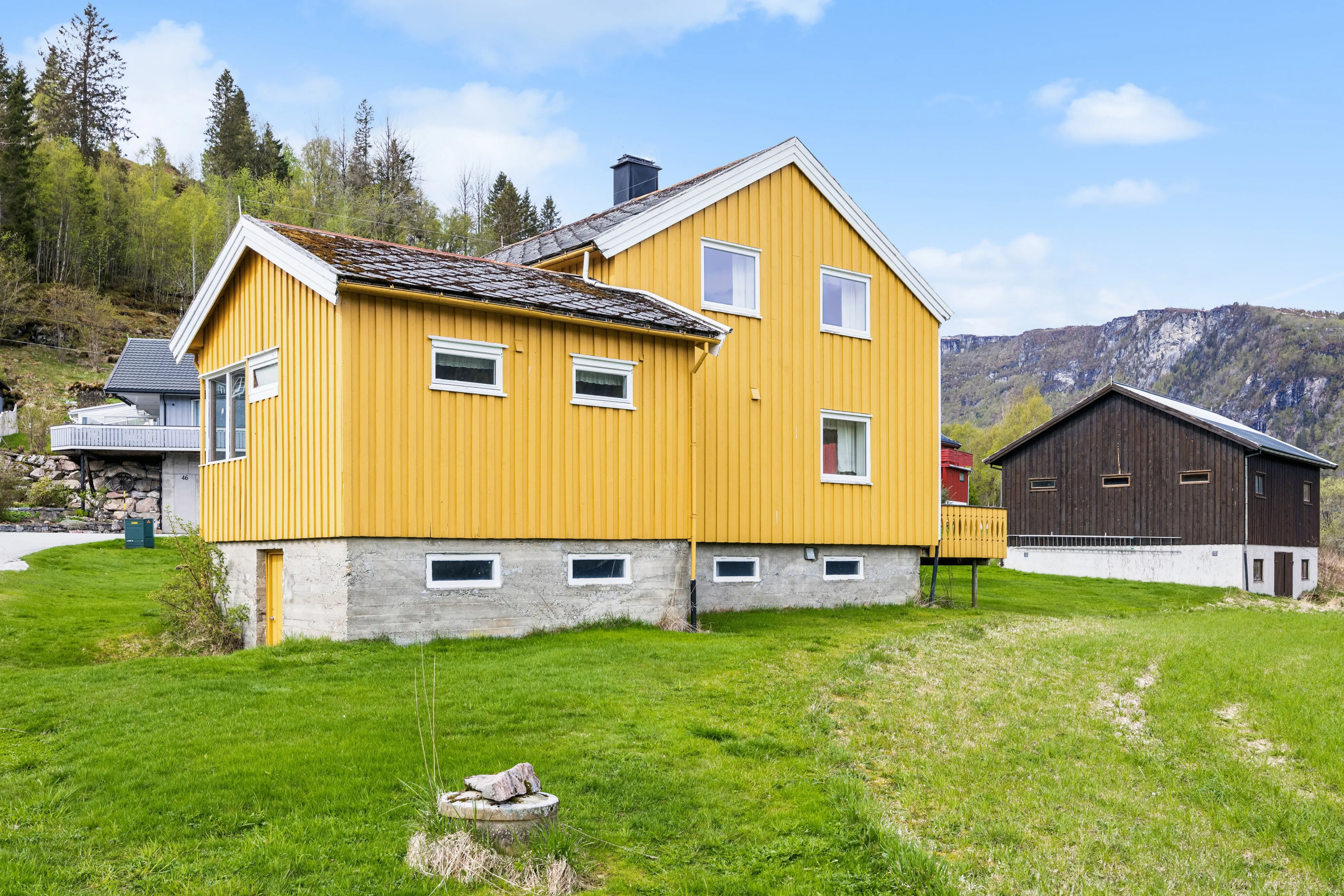 1950s Coastal House with Private Boathouse in Vinjeøra, Norway - View image 29 of 42