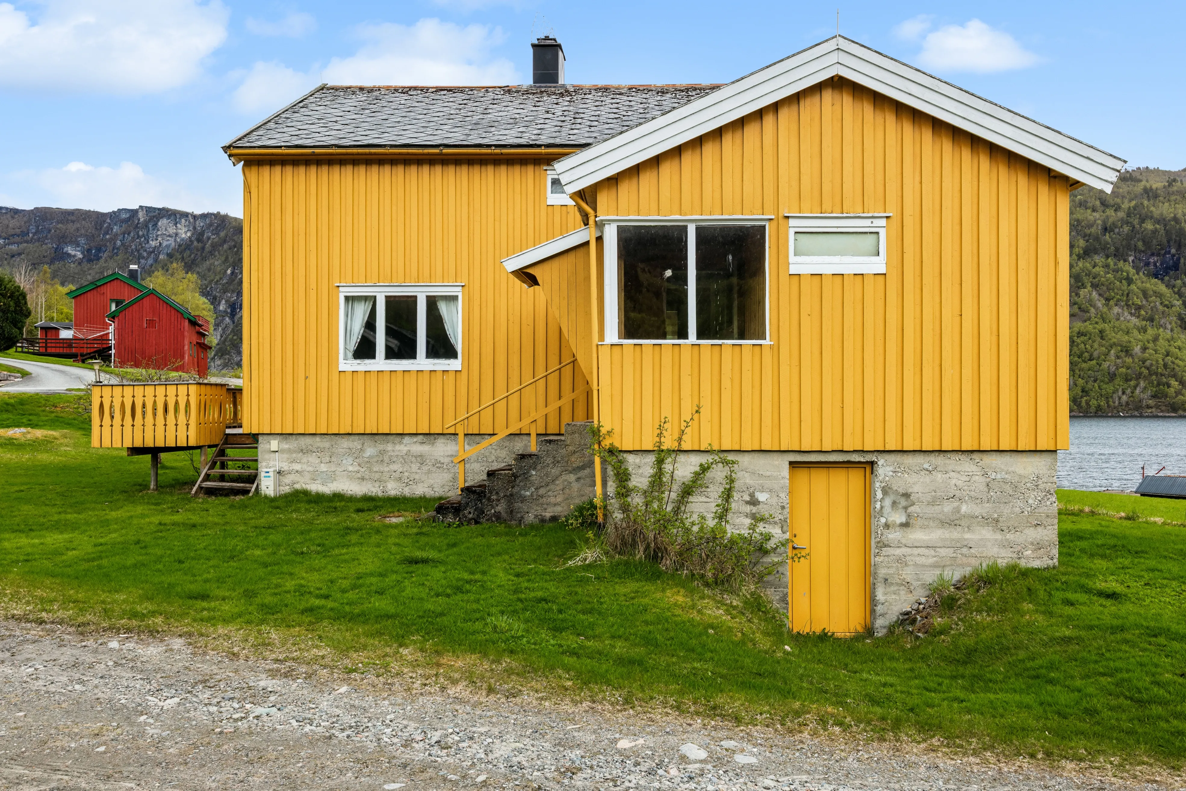 1950s Coastal House with Private Boathouse in Vinjeøra, Norway - View image 30 of 42