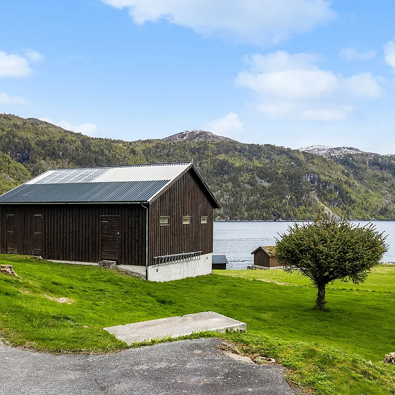 View image 31