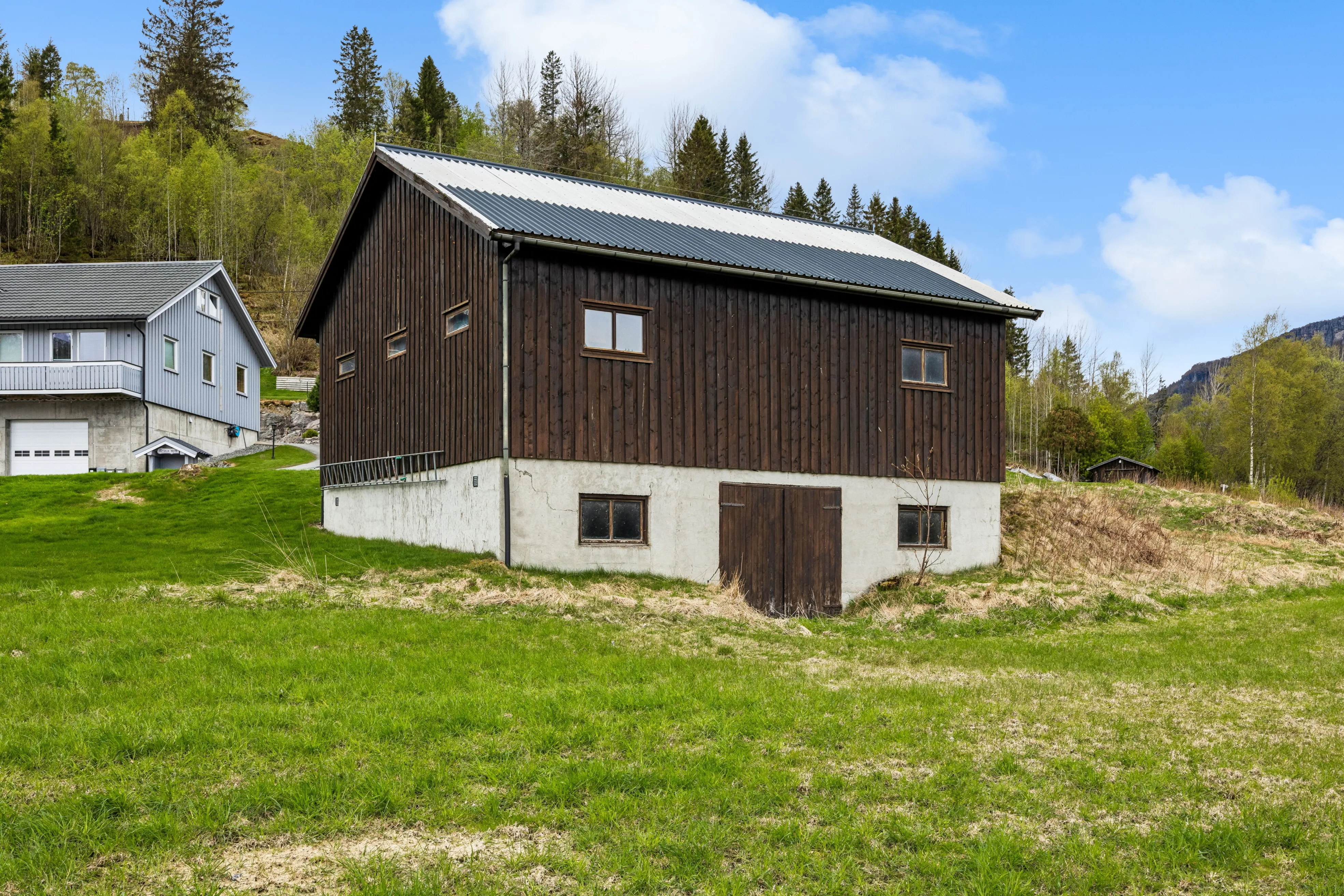 1950s Coastal House with Private Boathouse in Vinjeøra, Norway - View image 32 of 42