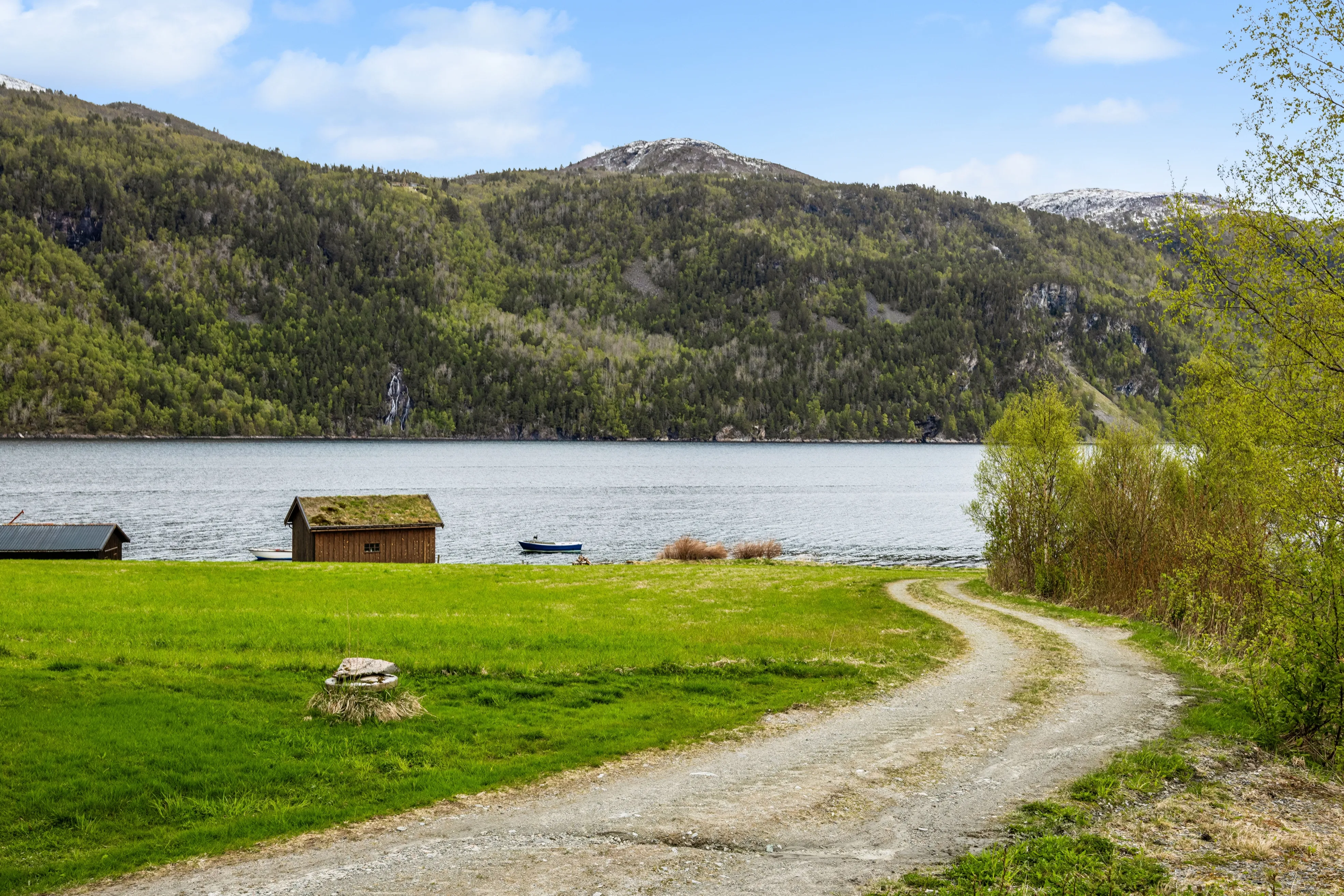 1950s Coastal House with Private Boathouse in Vinjeøra, Norway - View image 37 of 42