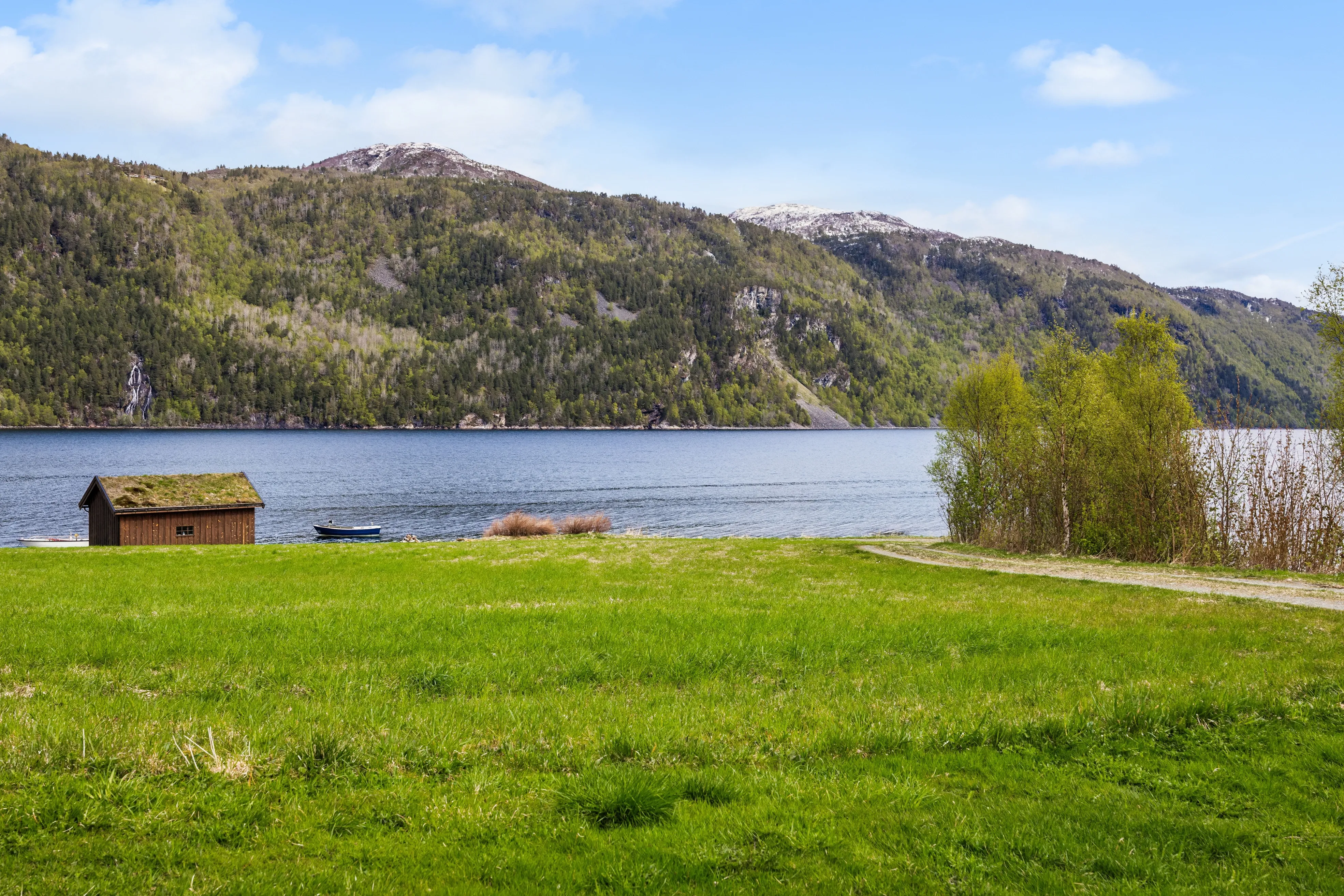 1950s Coastal House with Private Boathouse in Vinjeøra, Norway - View image 40 of 42