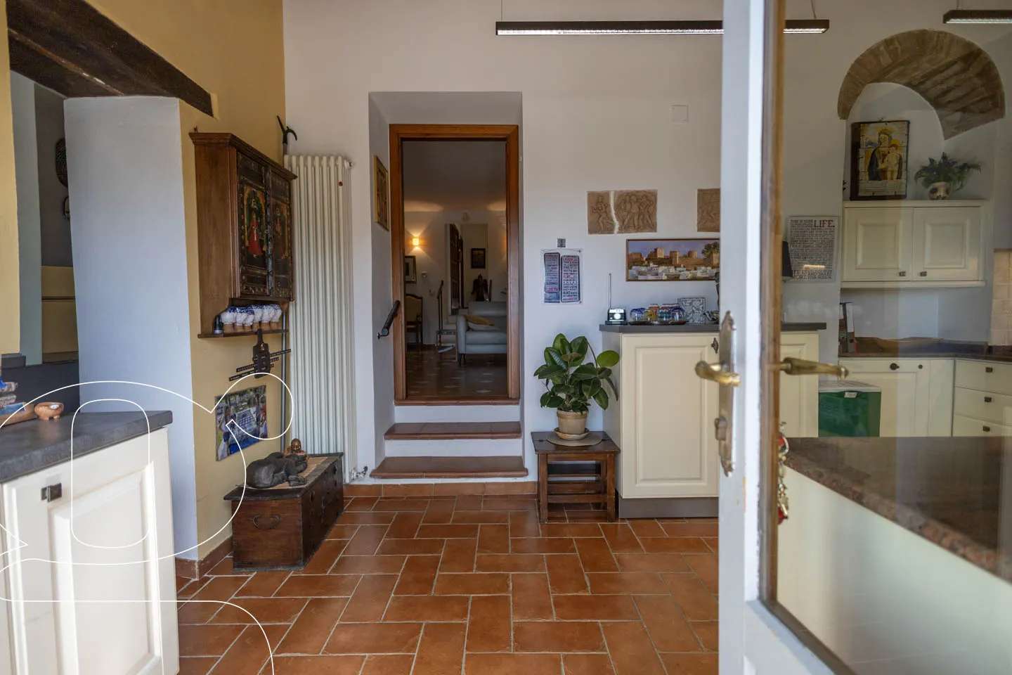 Modern 4-Bed Country House with Pool and Terrace in Scenic Todi, Italy - View image 28 of 63