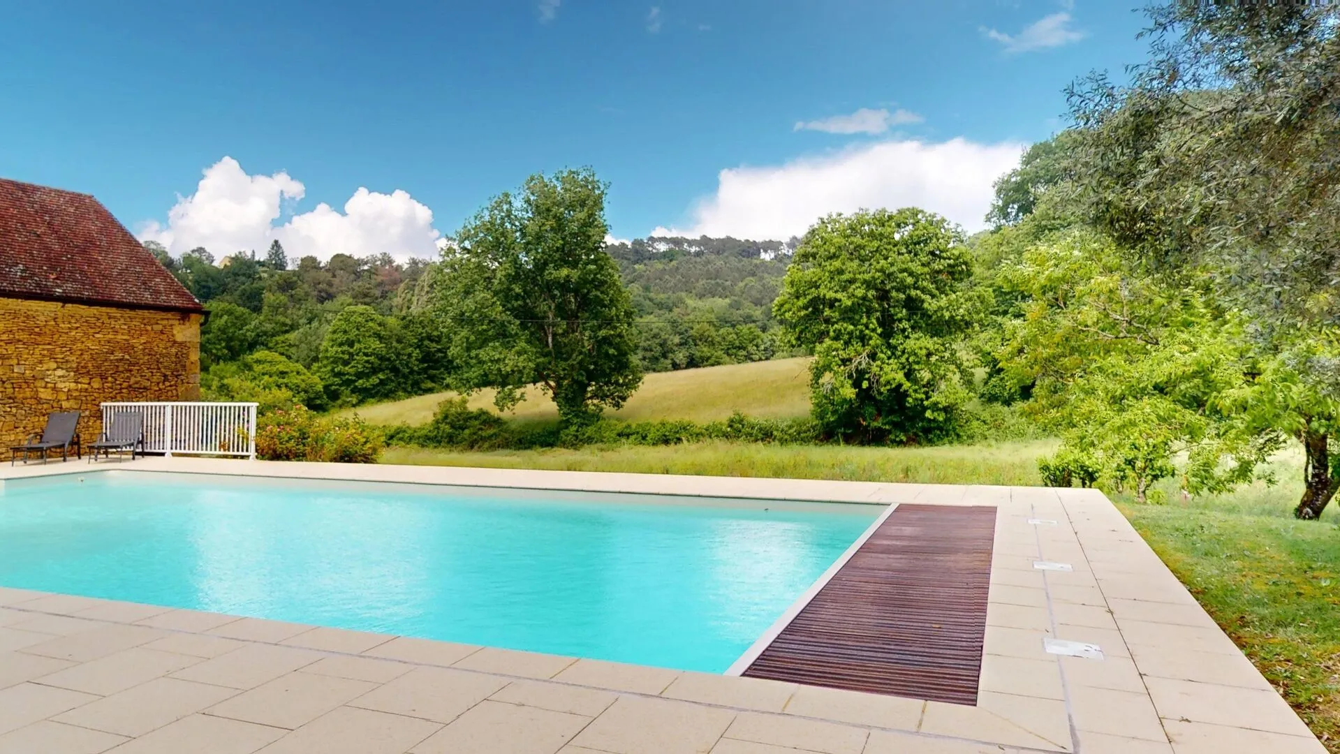 Expansive 5-Bedroom Farmhouse with Pool on 36 Acres near Sarlat, France - View image 16 of 44