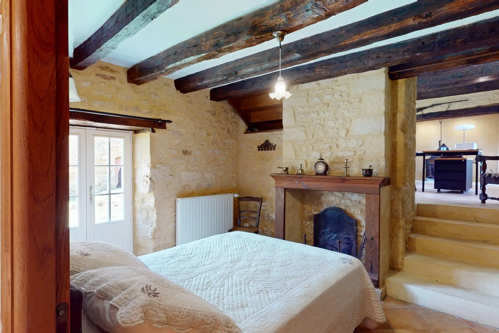 Expansive 5-Bedroom Farmhouse with Pool on 36 Acres near Sarlat, France - View image 20 of 44