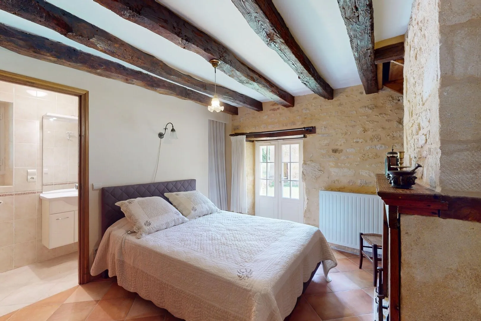Expansive 5-Bedroom Farmhouse with Pool on 36 Acres near Sarlat, France - View image 34 of 44