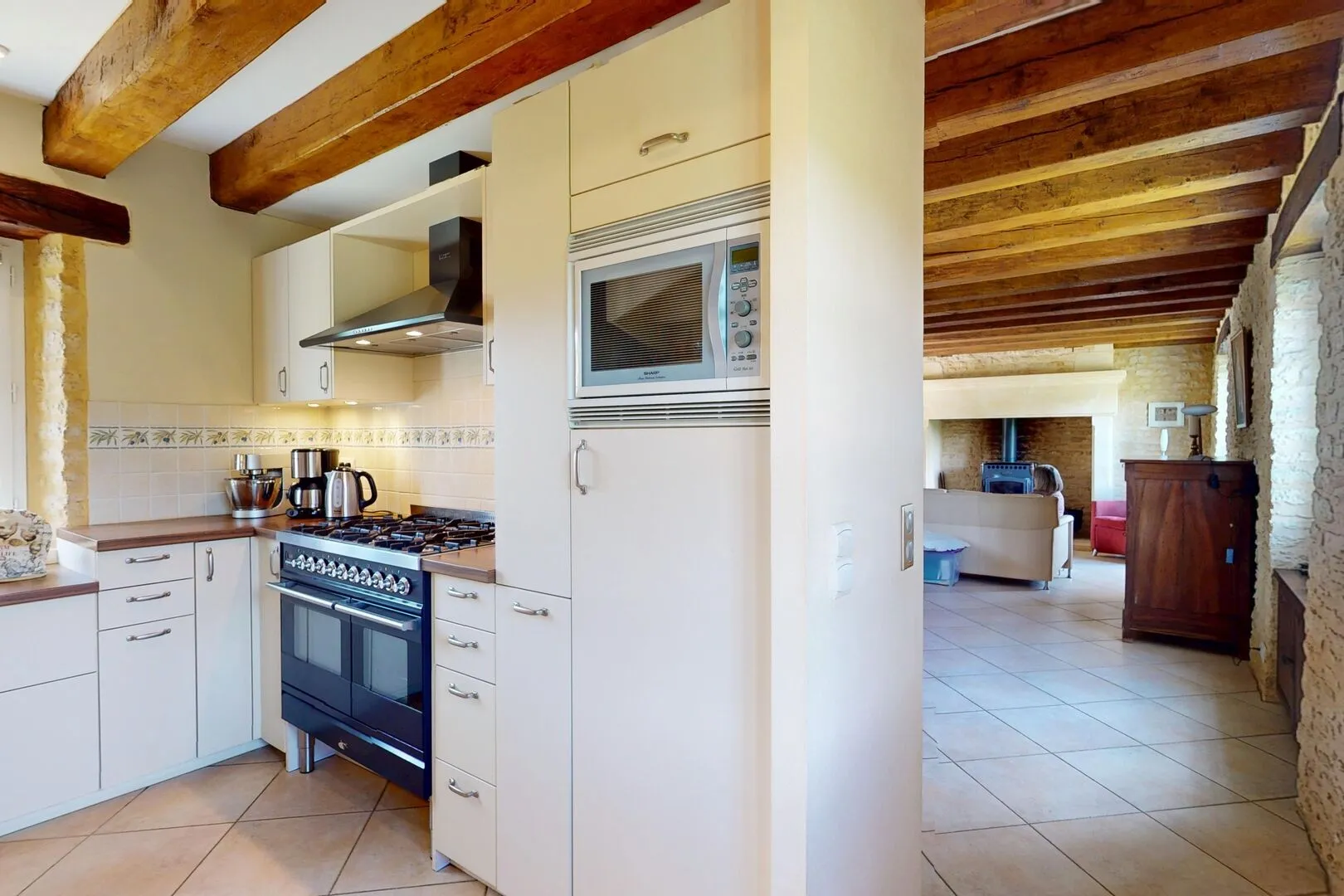 Expansive 5-Bedroom Farmhouse with Pool on 36 Acres near Sarlat, France - View image 36 of 44