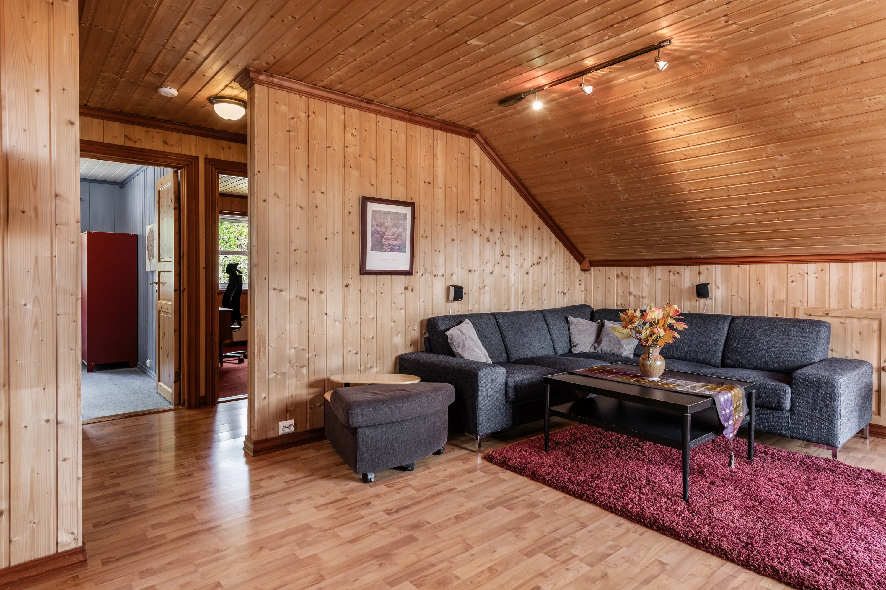 Spacious 8-Bedroom House in Nesbyen with Rental Potential and Expansive Garden - View image 59 of 87