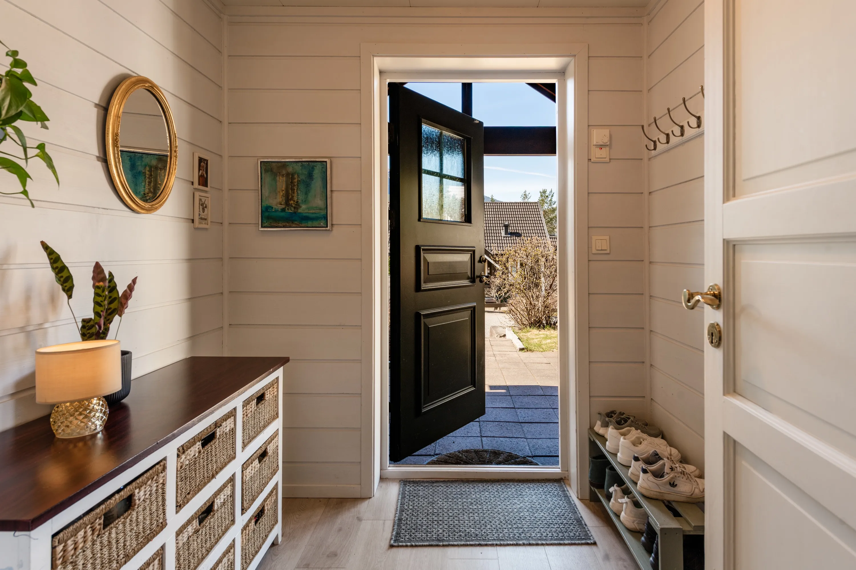 Spacious 8-Bedroom House in Nesbyen with Rental Potential and Expansive Garden - View image 75 of 87