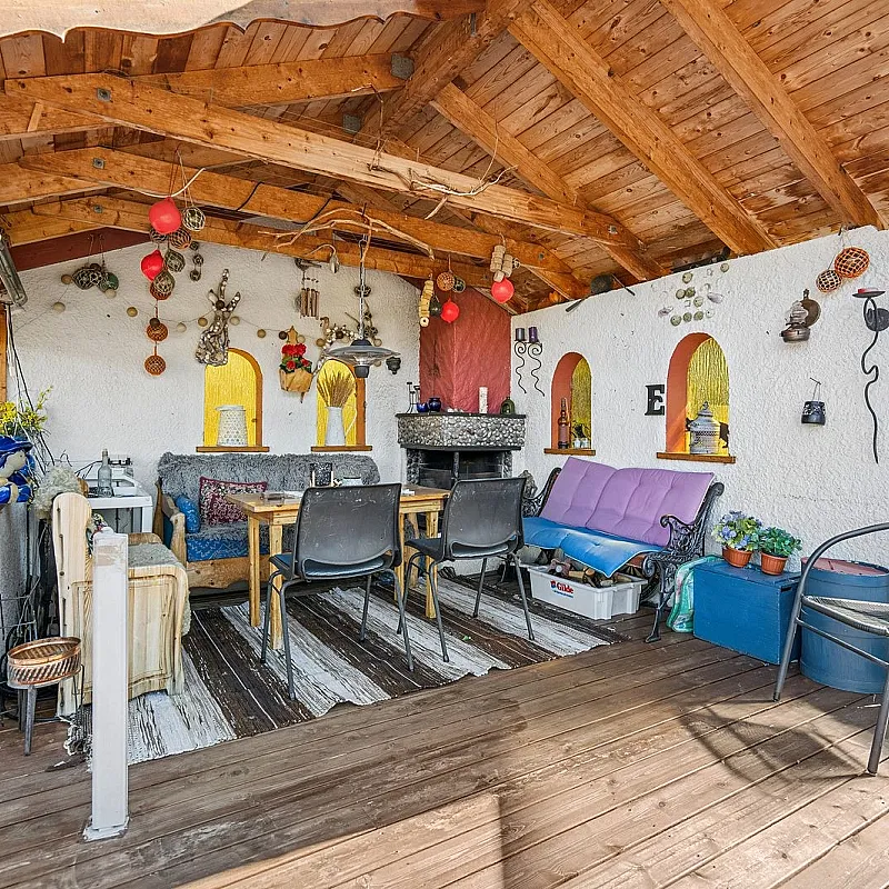 View image 23
