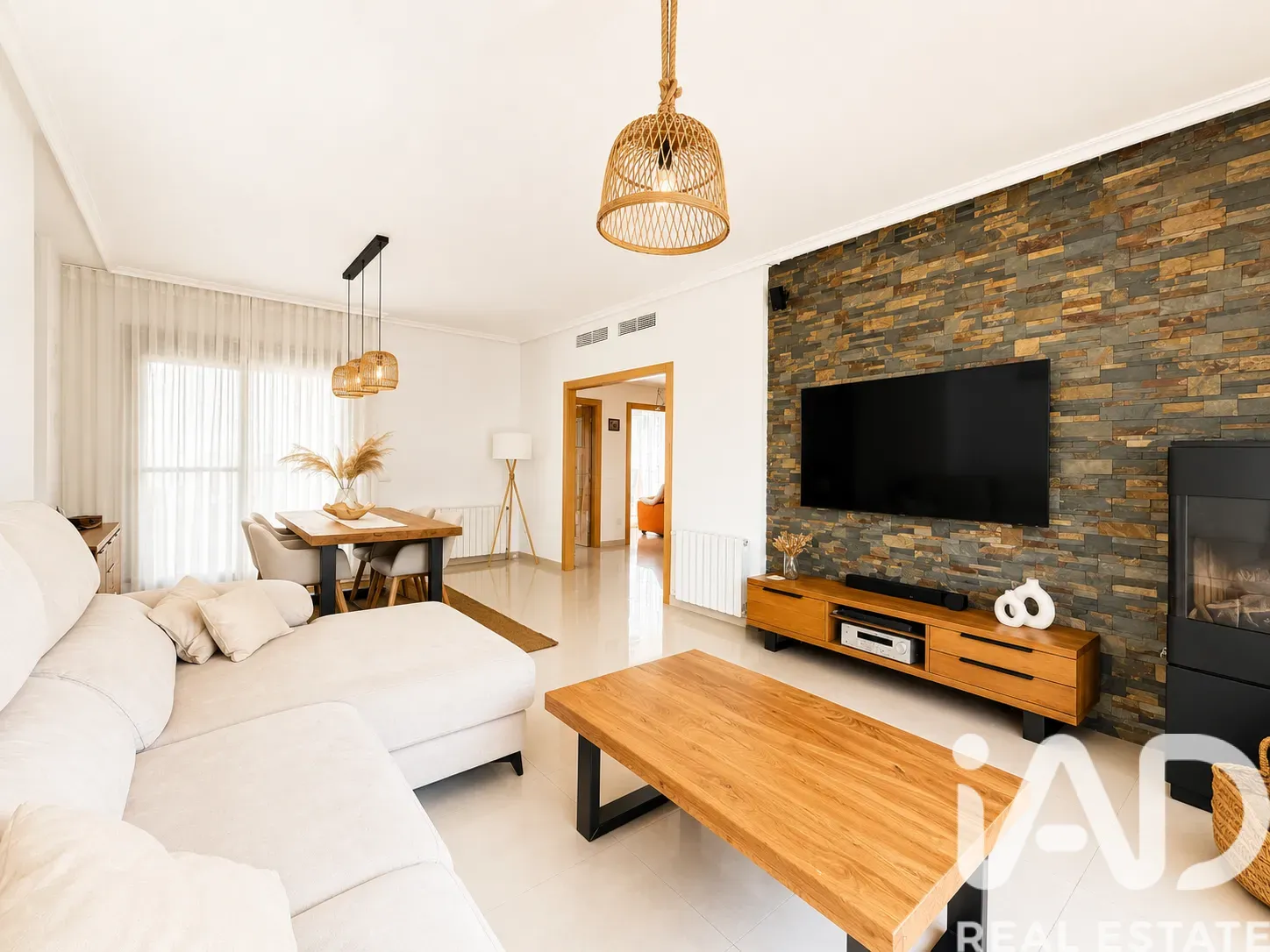 Spacious 5-Bedroom Family House with Pool in La Alcayna, Murcia - View image 7 of 38