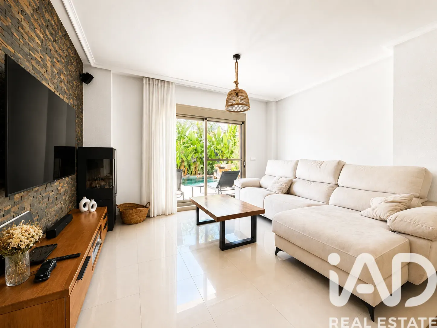 Spacious 5-Bedroom Family House with Pool in La Alcayna, Murcia - View image 8 of 38