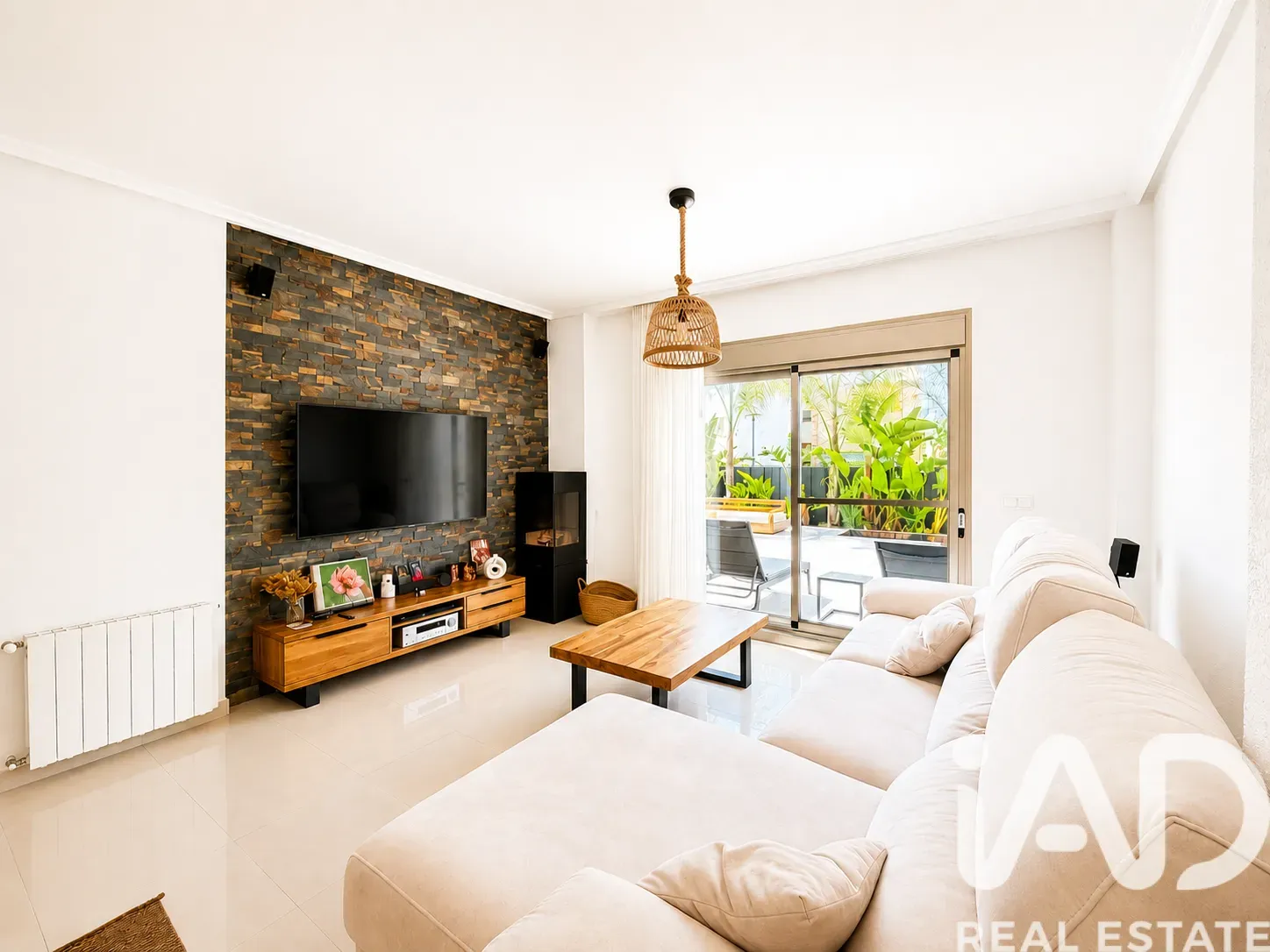 Spacious 5-Bedroom Family House with Pool in La Alcayna, Murcia - View image 9 of 38