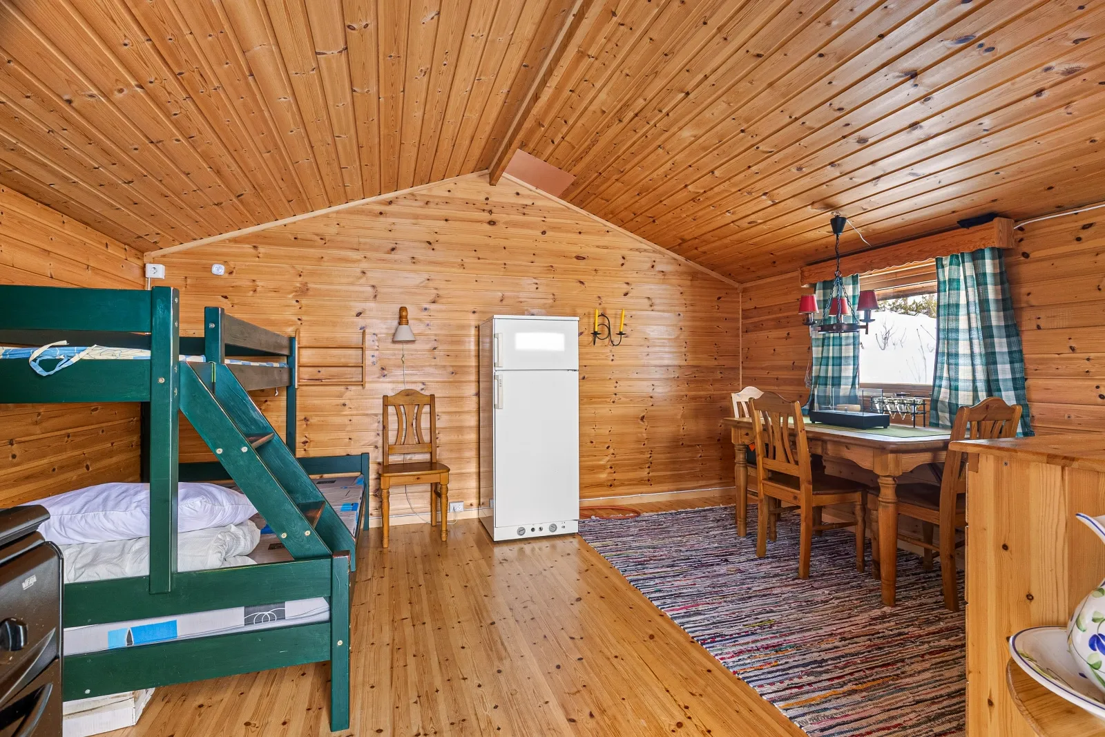 Contemporary 3-Bedroom Cabin with Expansive Terrace in Rana, Norway - View image 20 of 26