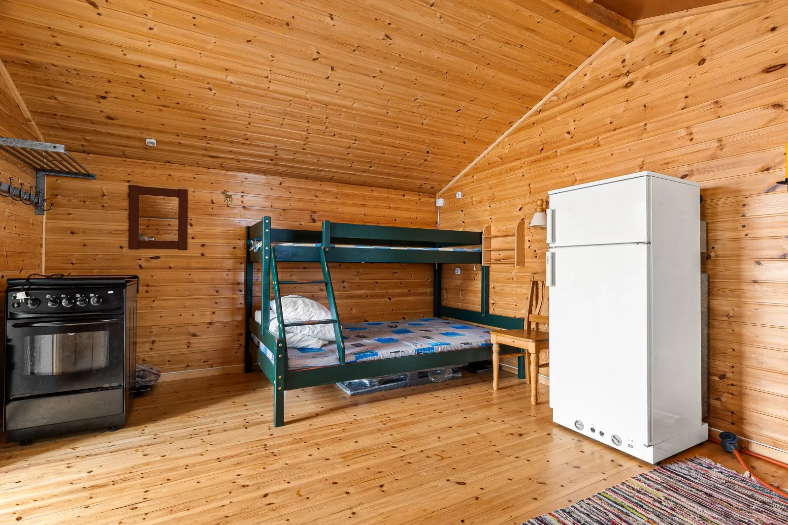 Contemporary 3-Bedroom Cabin with Expansive Terrace in Rana, Norway - View image 21 of 26