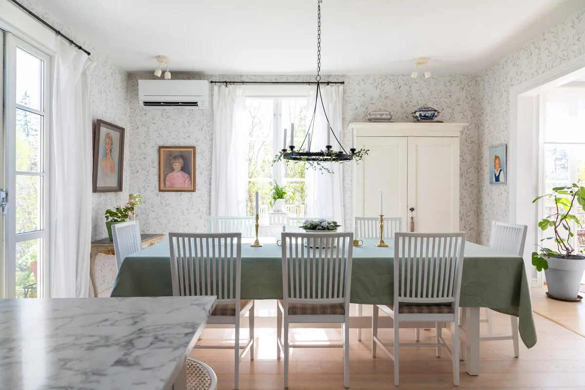 Early 20th Century Swedish House with Expansive Garden in Vettershaga - View image 26 of 56