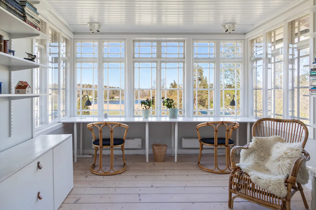 Early 20th Century Swedish House with Expansive Garden in Vettershaga - View image 33 of 56