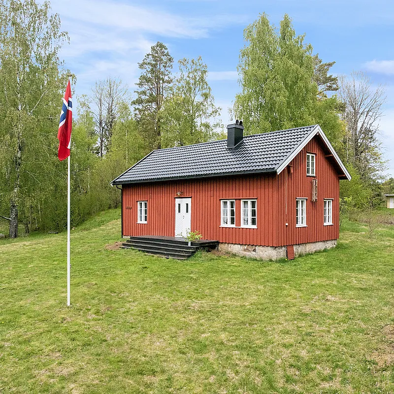 Historic 1900 Cabin in Sandefjord with Terrace and Expansive Woodland Lot