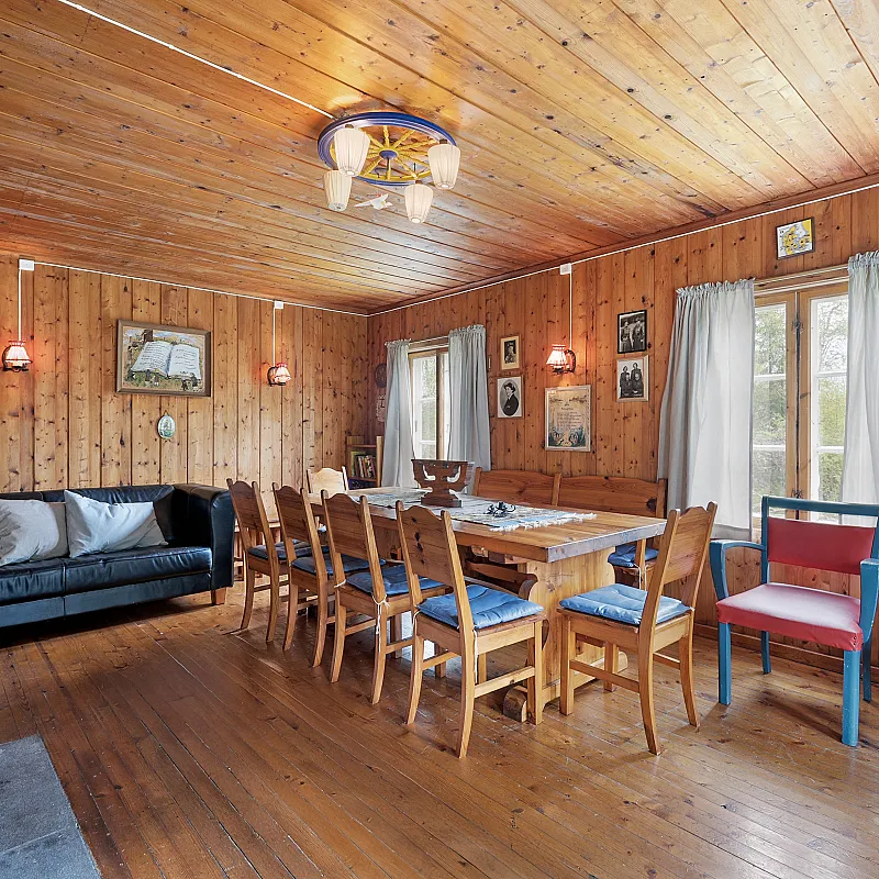 View image 8