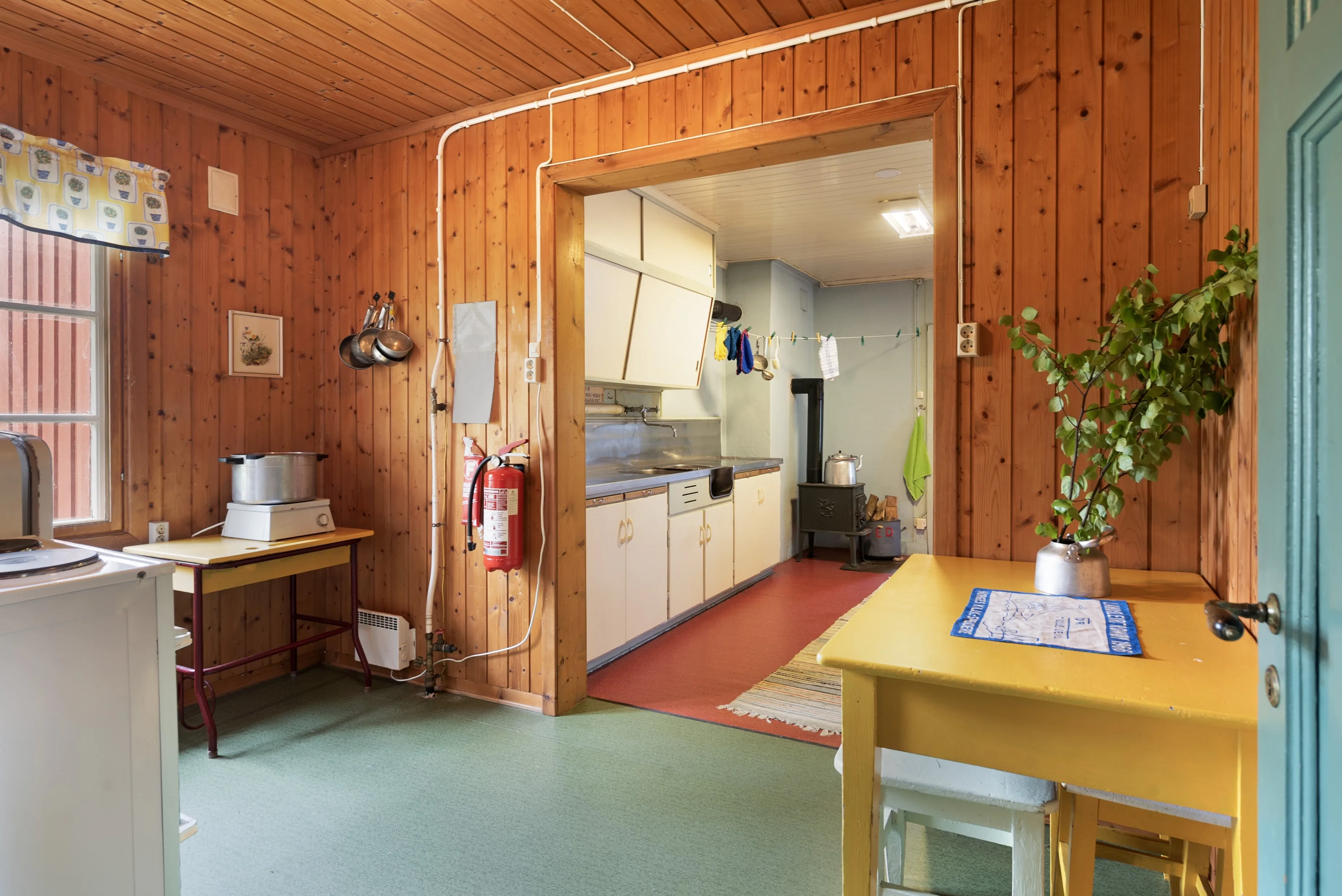 Historic 1900 Cabin in Sandefjord with Terrace and Expansive Woodland Lot - View image 10 of 33