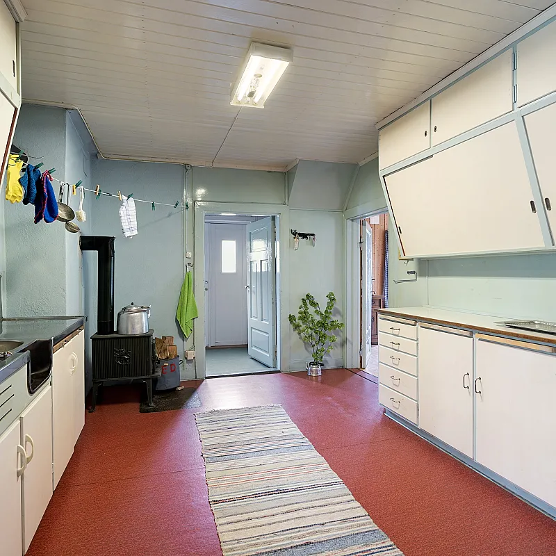 View image 12