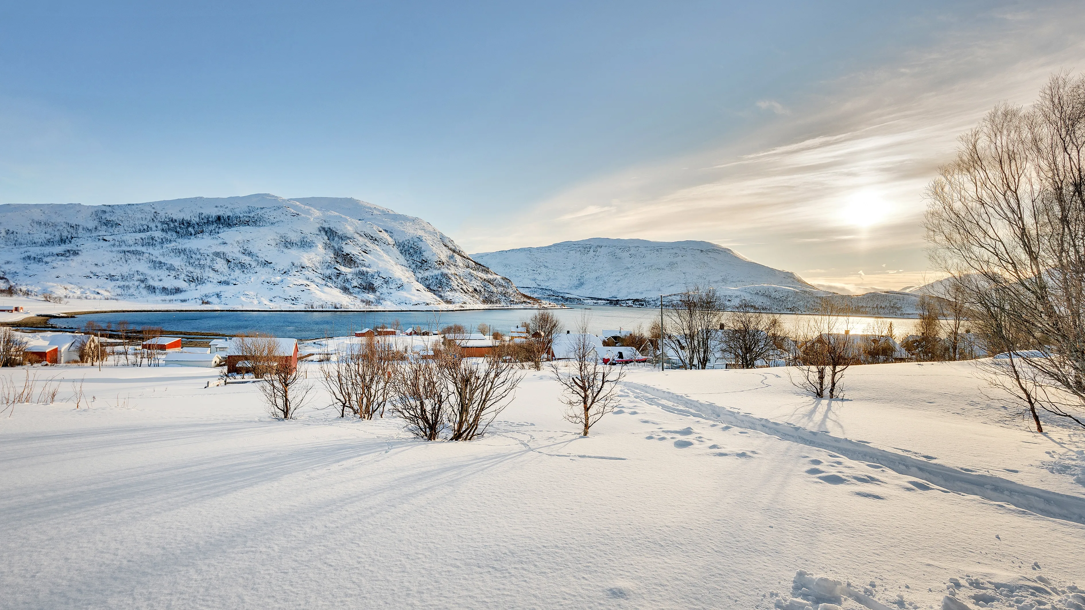 Scenic 1989 Cabin with Terrace in Norway's Skulsfjord - View image 26 of 39