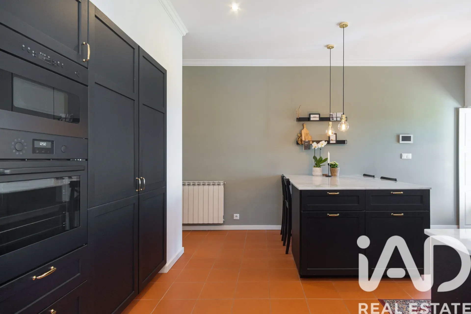 Contemporary 4-Bedroom House with Pool in Scenic Marrancos e Arcozelo, Portugal - View image 12 of 37